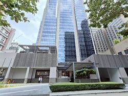 Odeon Towers (D7), Office #503393571